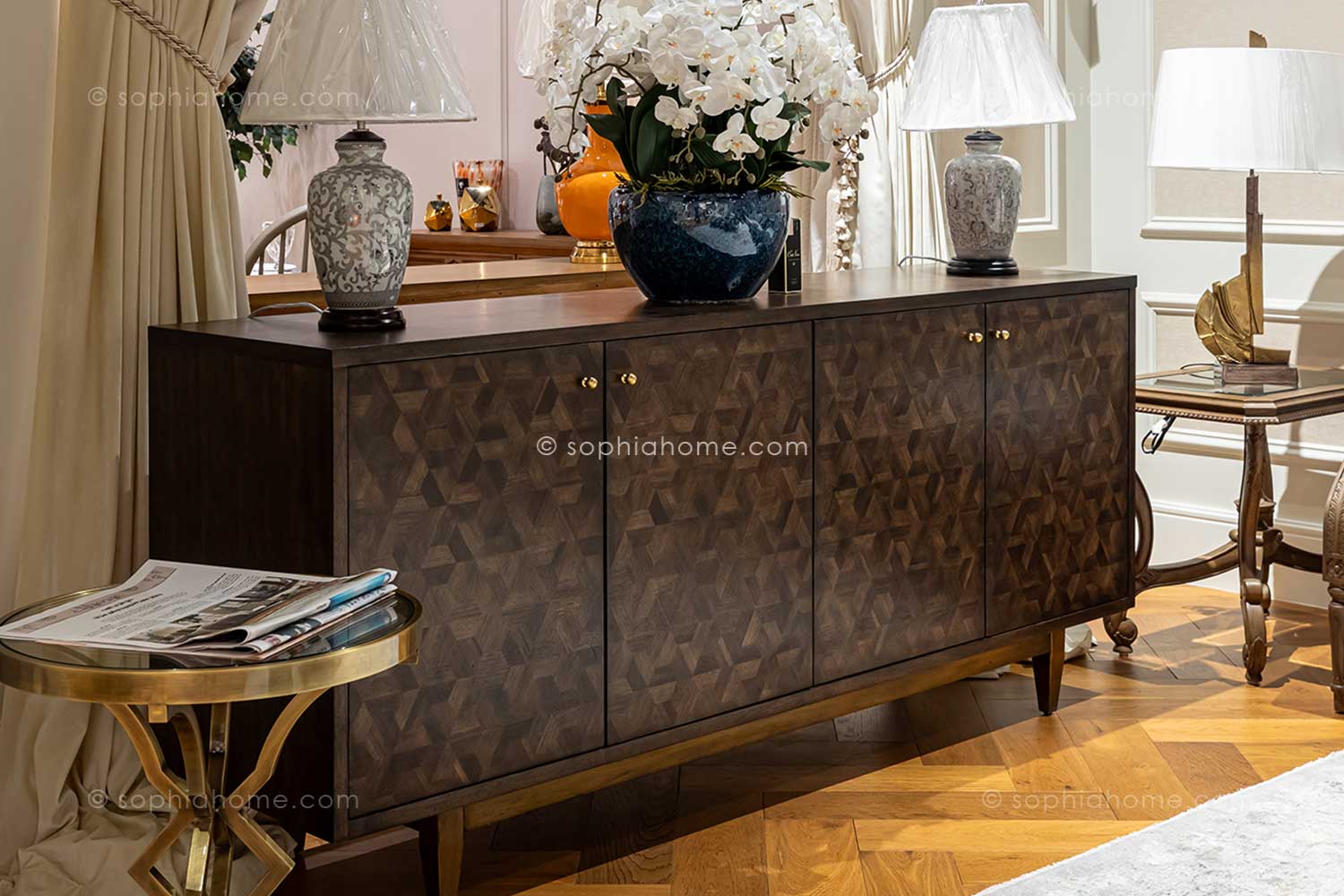 majlis-furniture-Modern-Sideboard-1