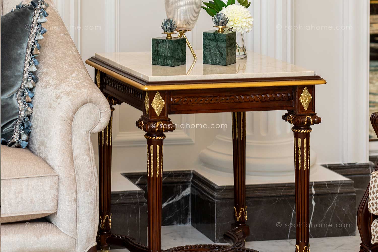 majlis-furniture-set-classic-side-table