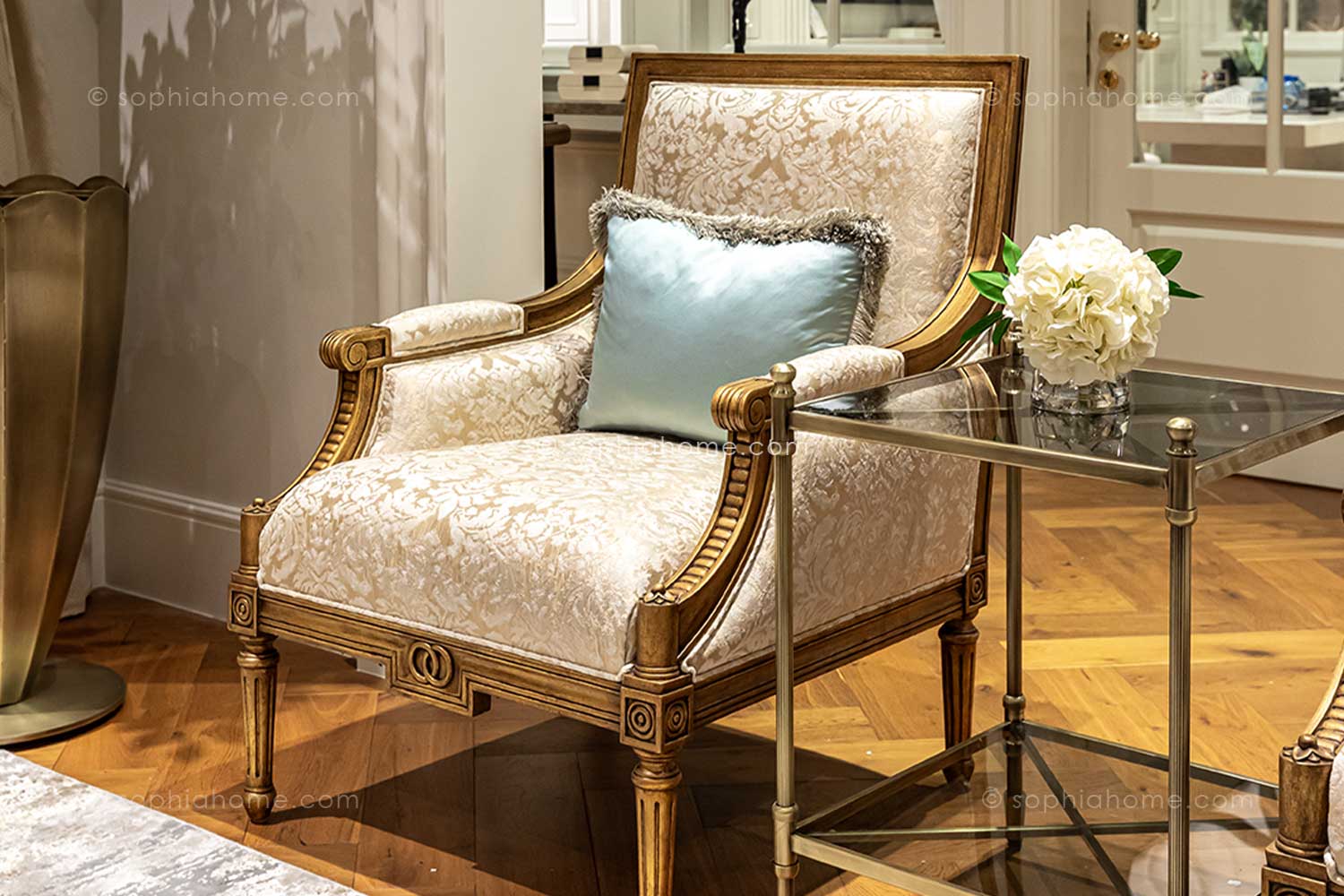 majlis-furniture-sofa-set-Maggie-Armchair