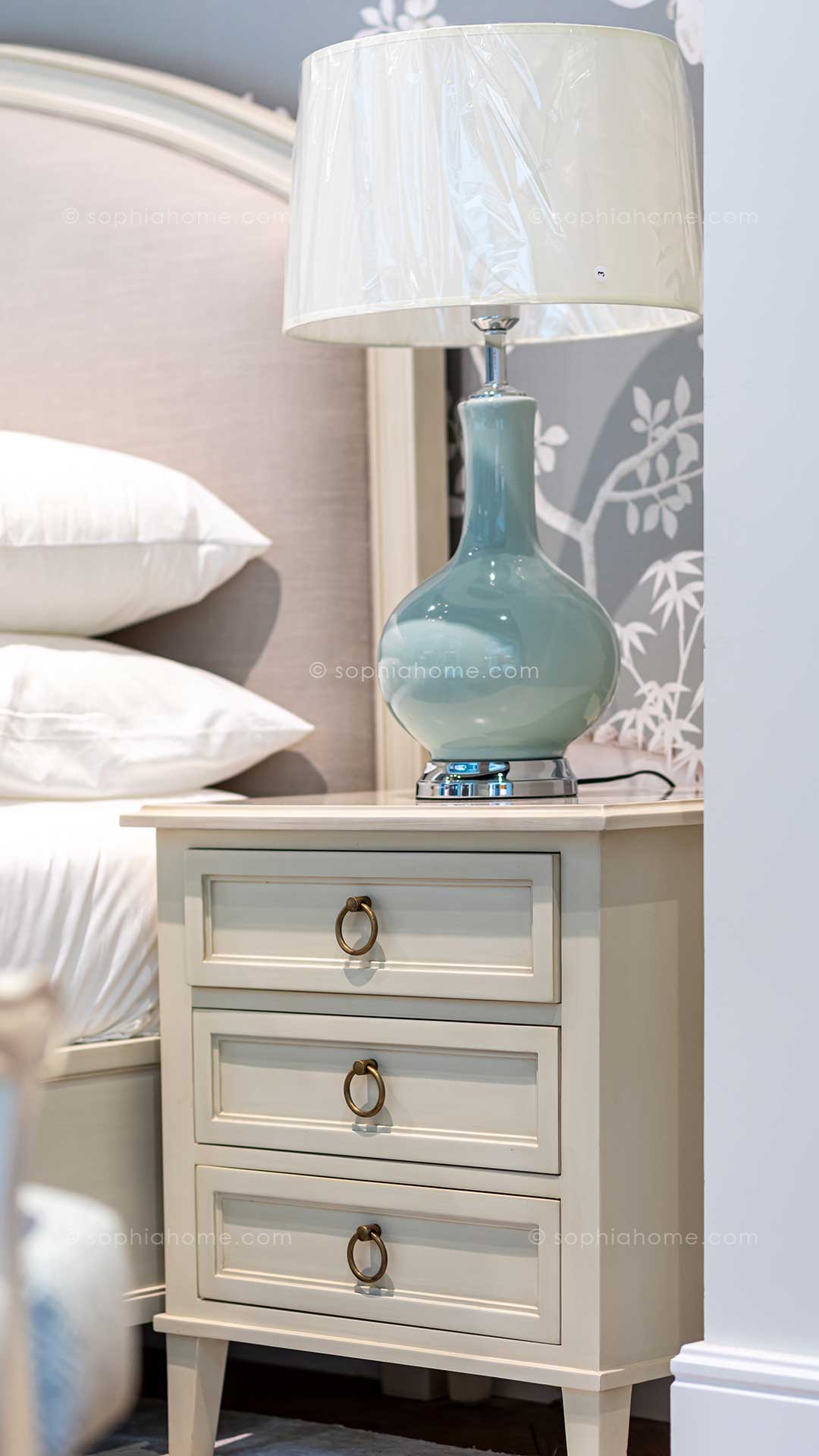 Bedroom-Furniture-Nightstand-5