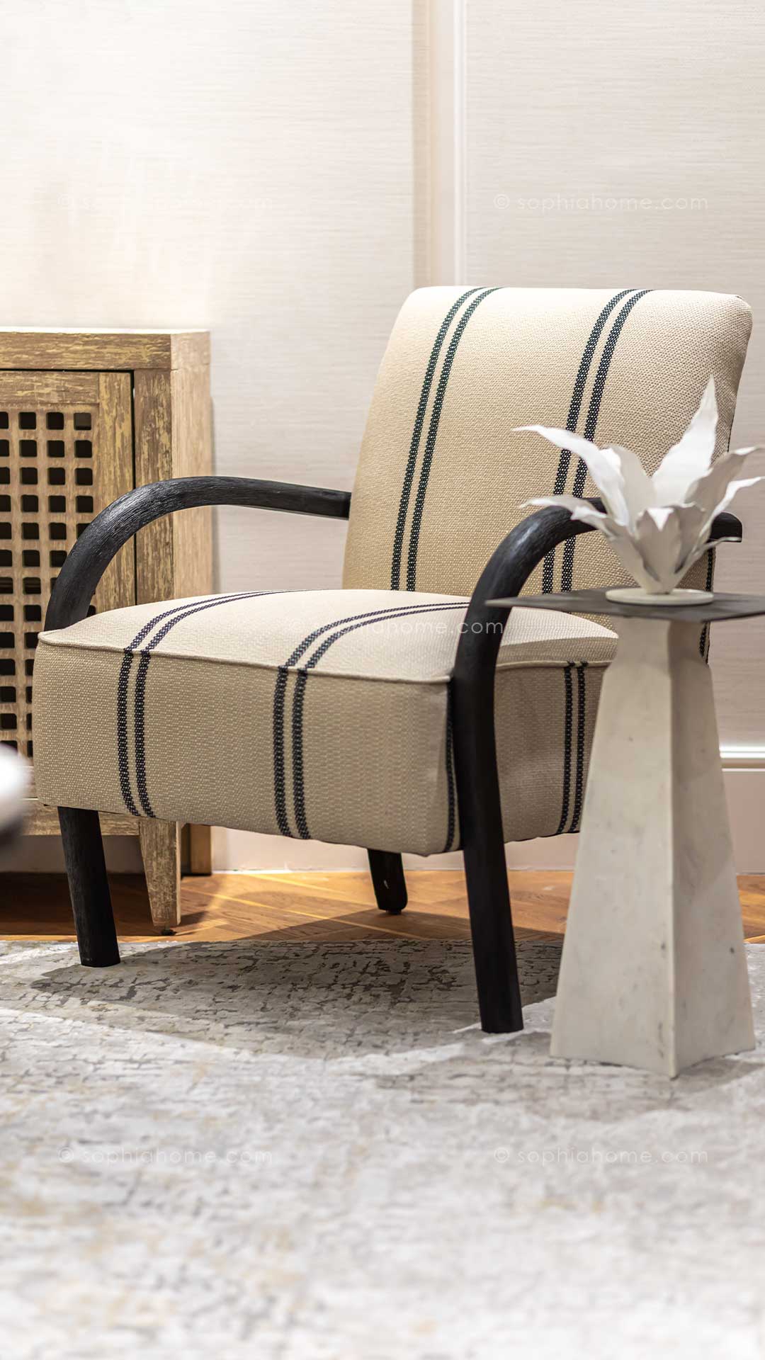 Living-room-furniture-Armchair-8